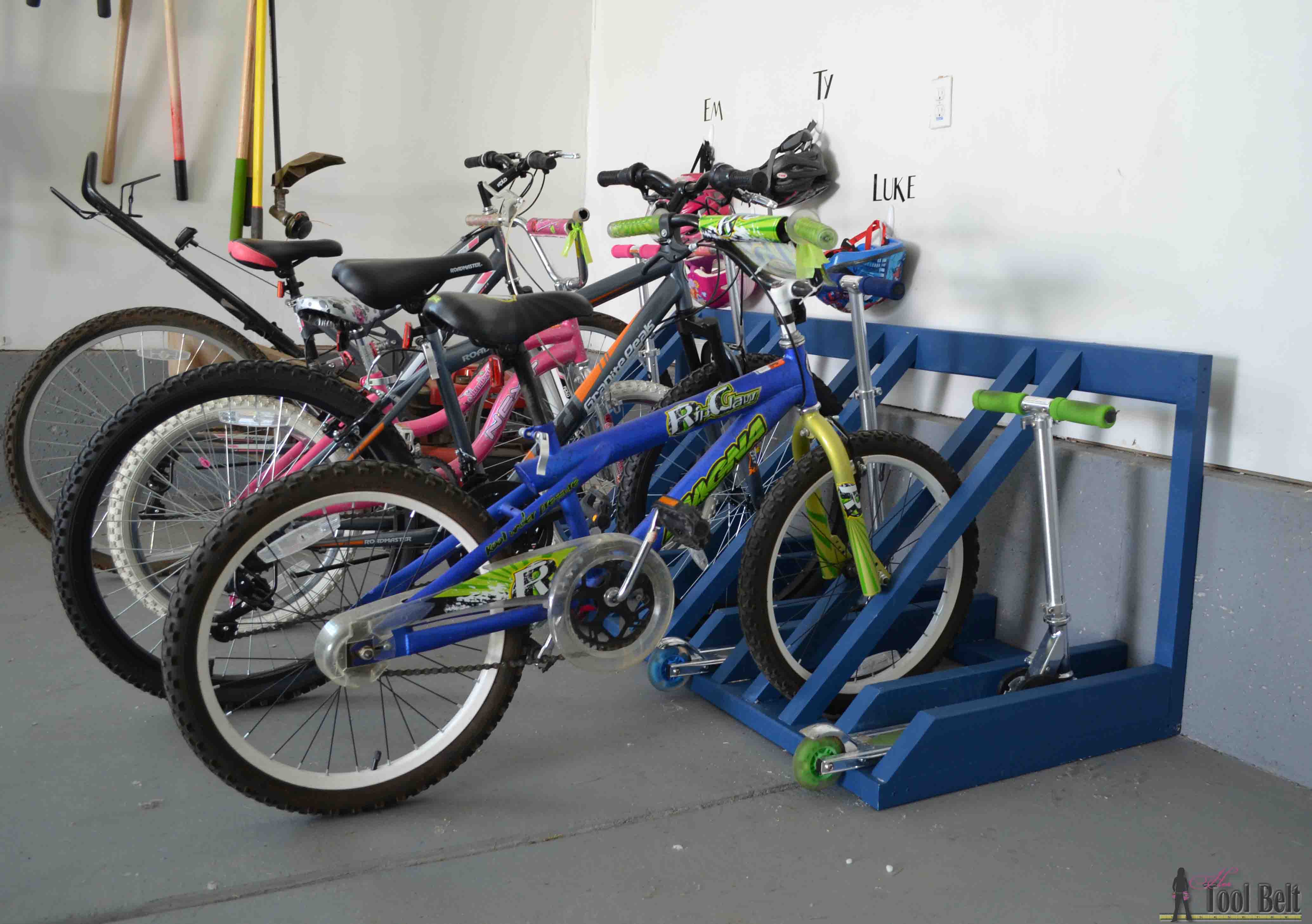 simple bike rack for garage