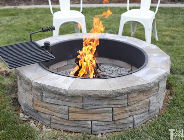 DIY Backyard Fire Pit - Her Tool Belt